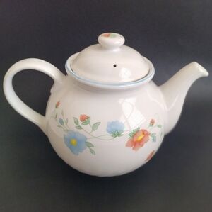 Corelle Coordinates Stoneware Teapot Orange Blue Floral vintage